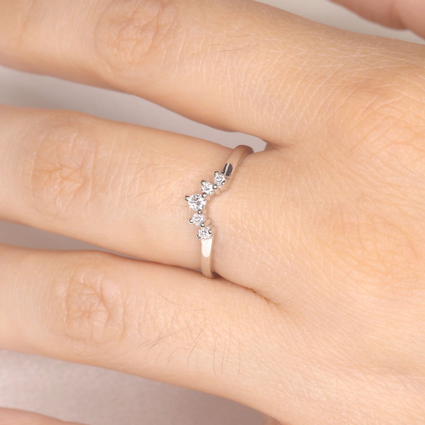14K DIAMOND CURVED WEDDING BAND