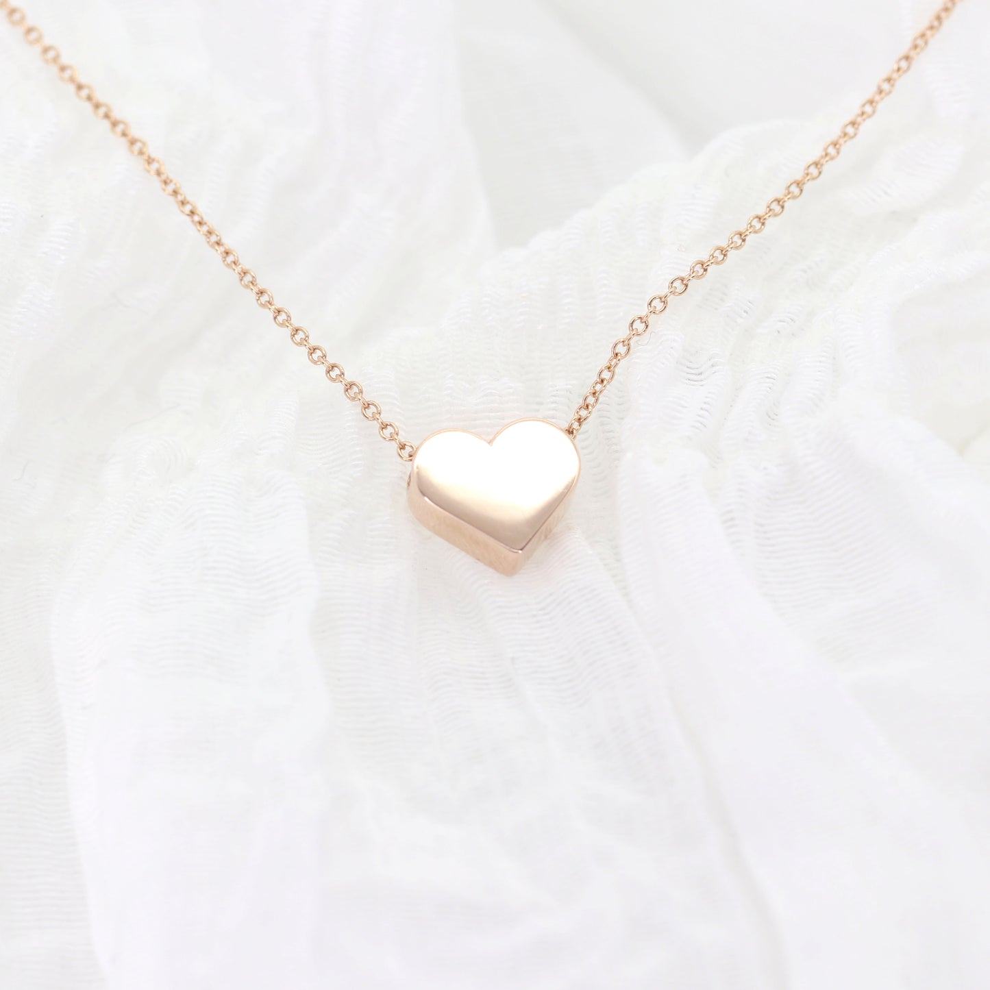 14K 8MM HEART NECKLACE