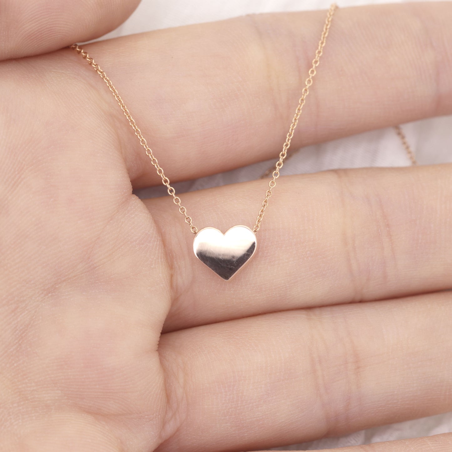 14K 8MM HEART NECKLACE