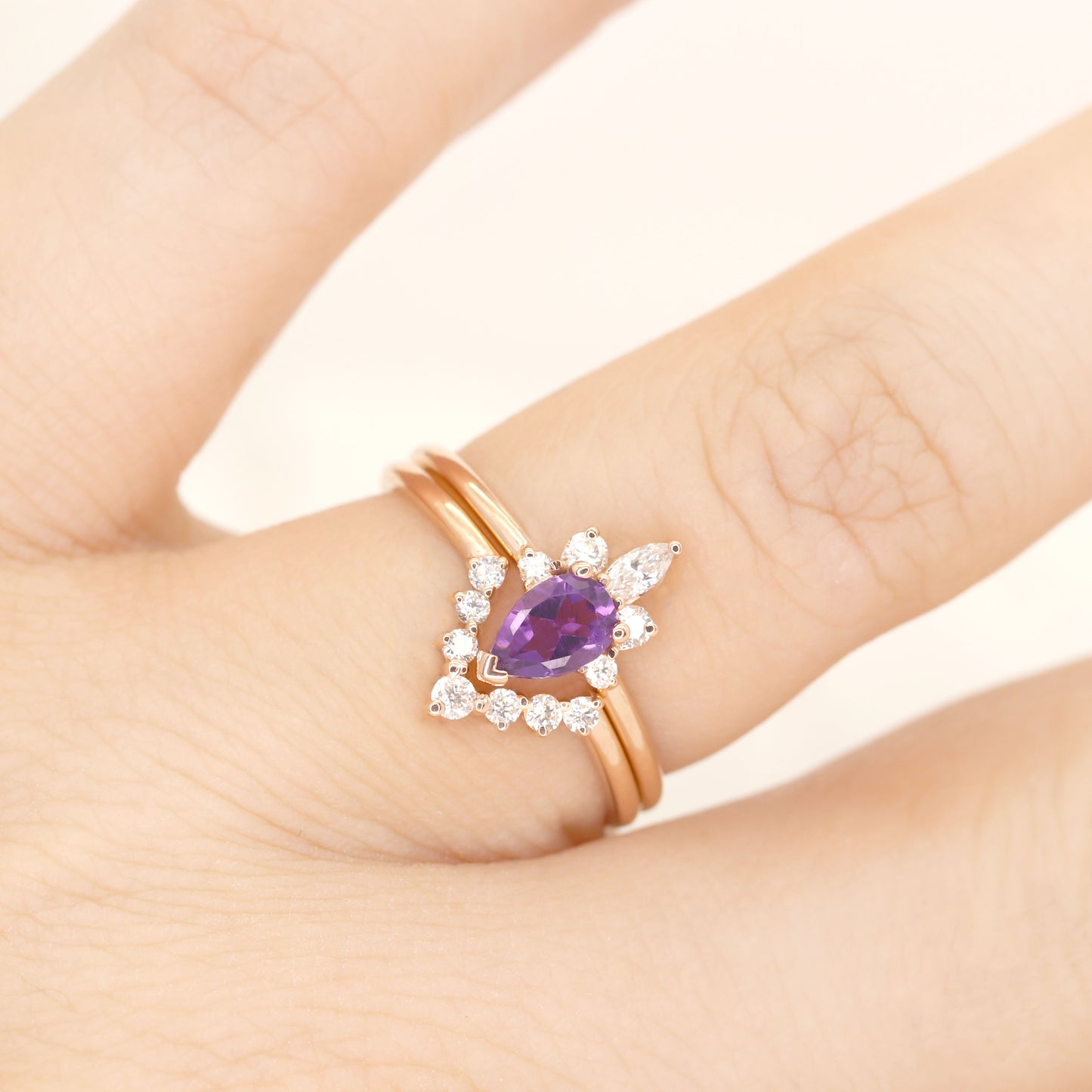 14K AMETHYST CROWN RING DIAMOND V BAND SET