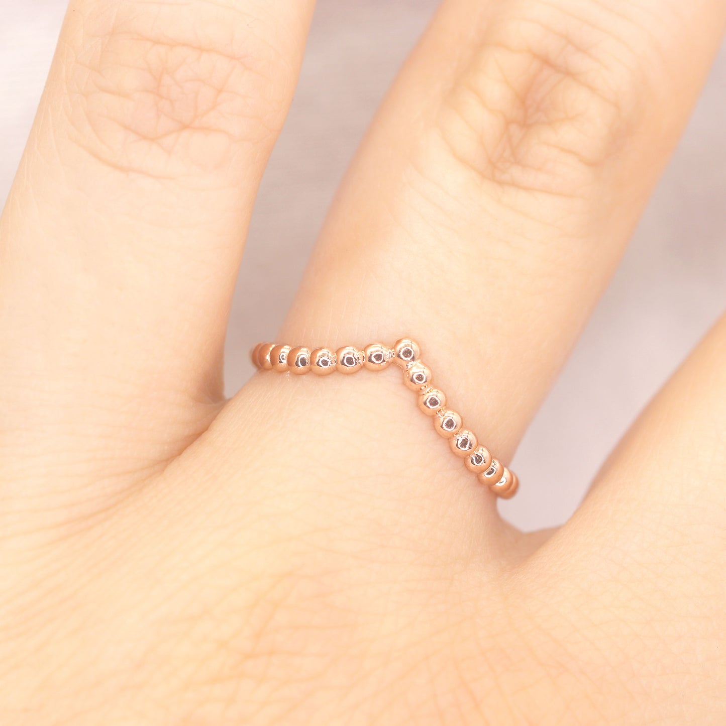 14K CHEVRON BEADED BAND