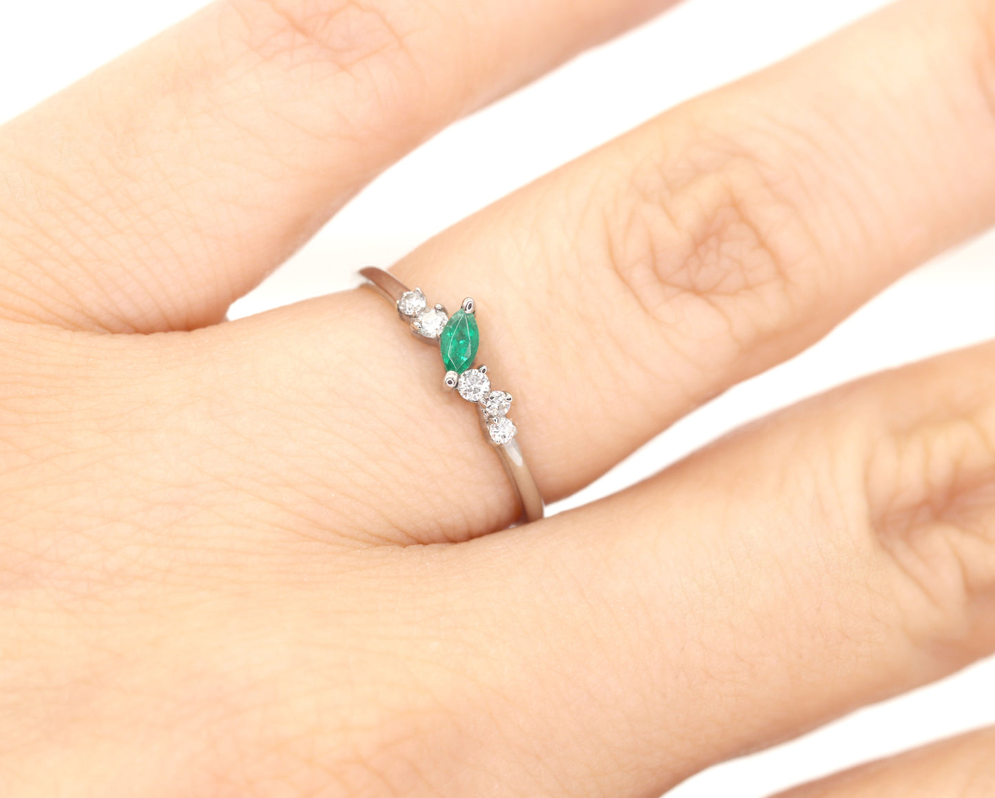 14K 1 MARQUISE EMERALD DIAMOND CLUSTER BAND
