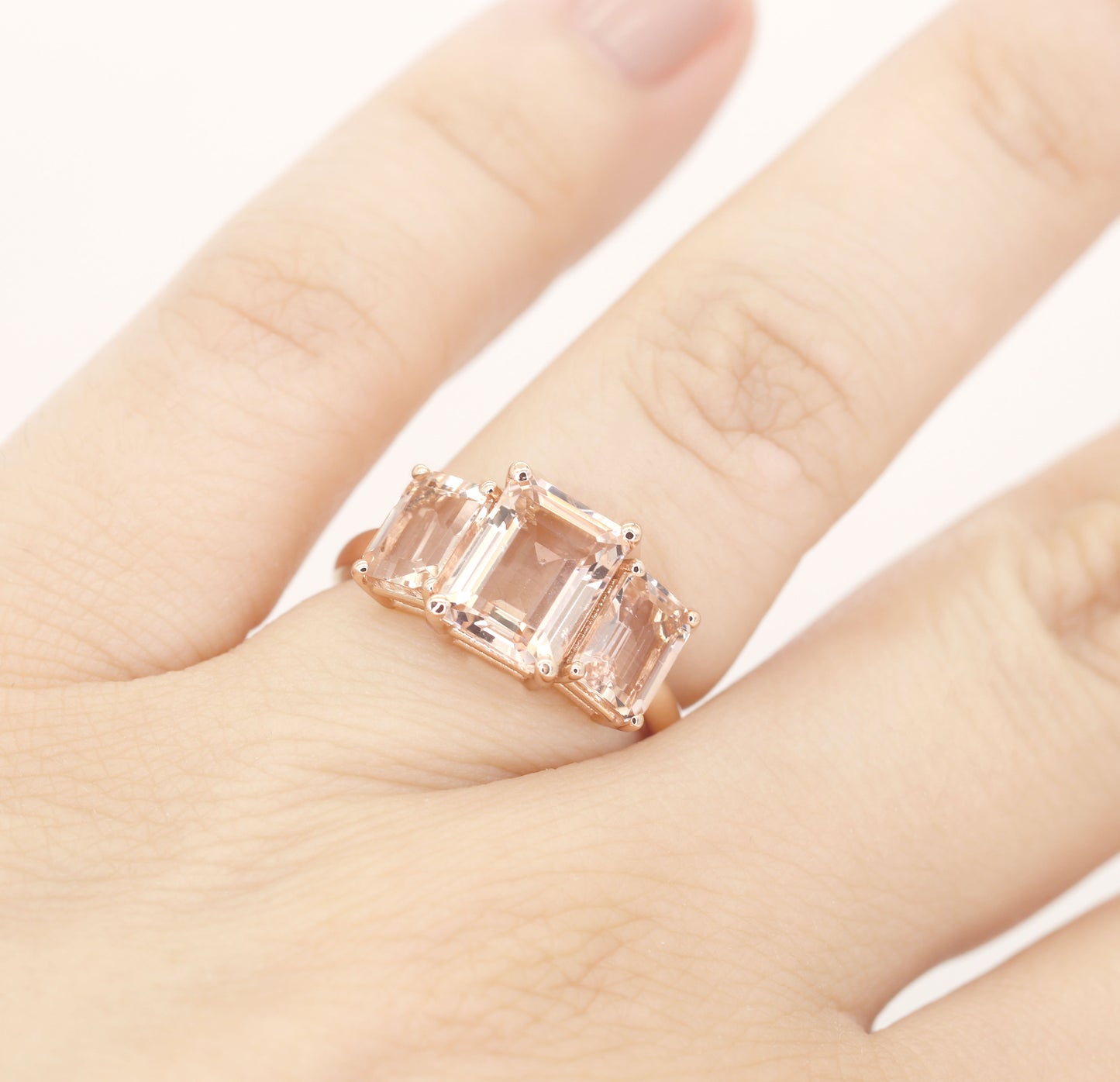 14K EMERALD CUT MORGANITE RING