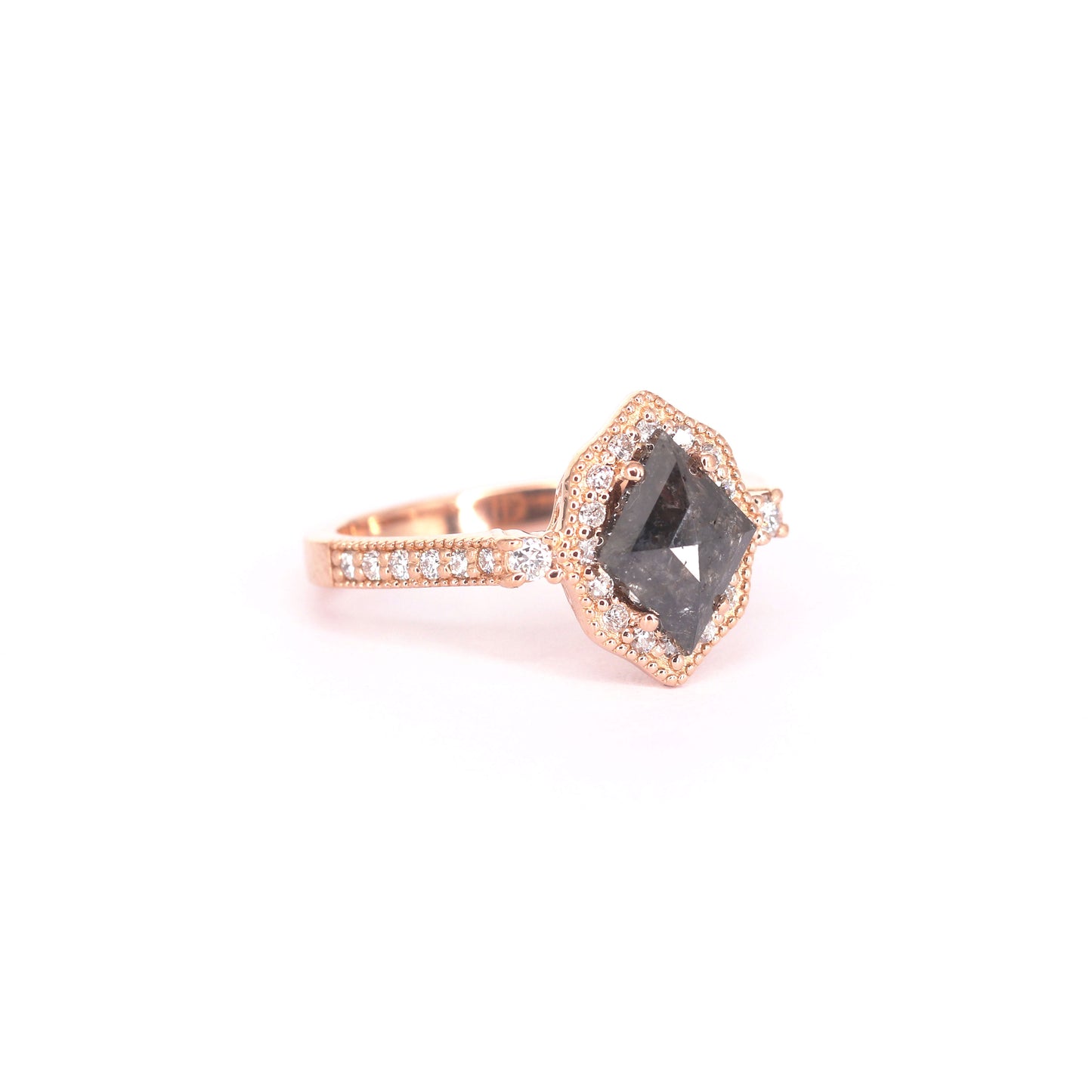 14K 1.23ct SALT AND PEPPER DIAMOND VINTAGE ENGAGEMENT RING