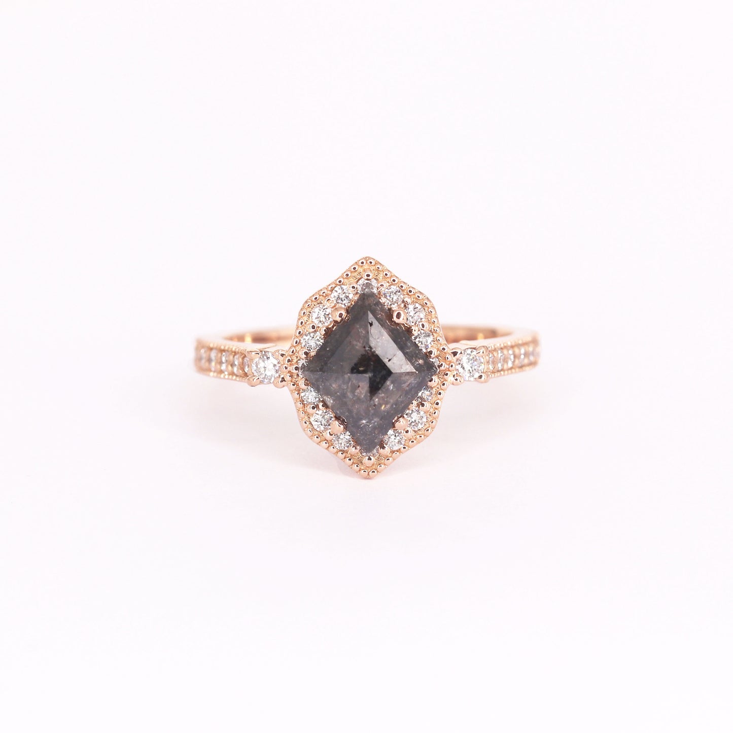 14K 1.23ct SALT AND PEPPER DIAMOND VINTAGE ENGAGEMENT RING