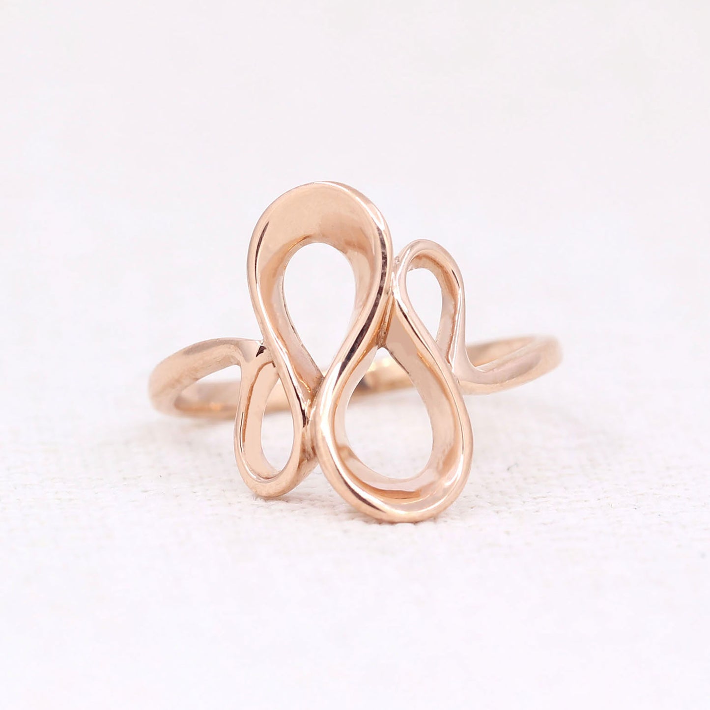 14K BIG CURVED FREEFORM BAND
