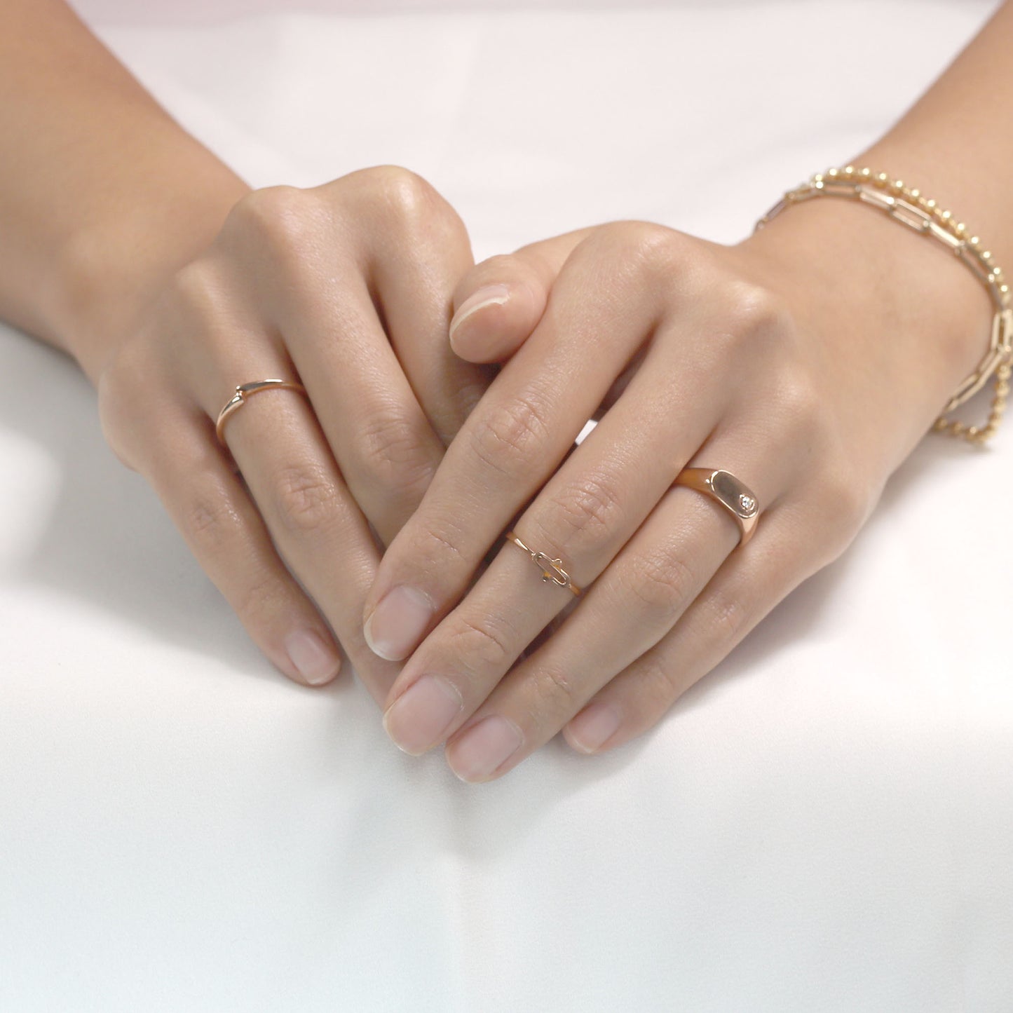 14K DIAMOND SIGNET BAND