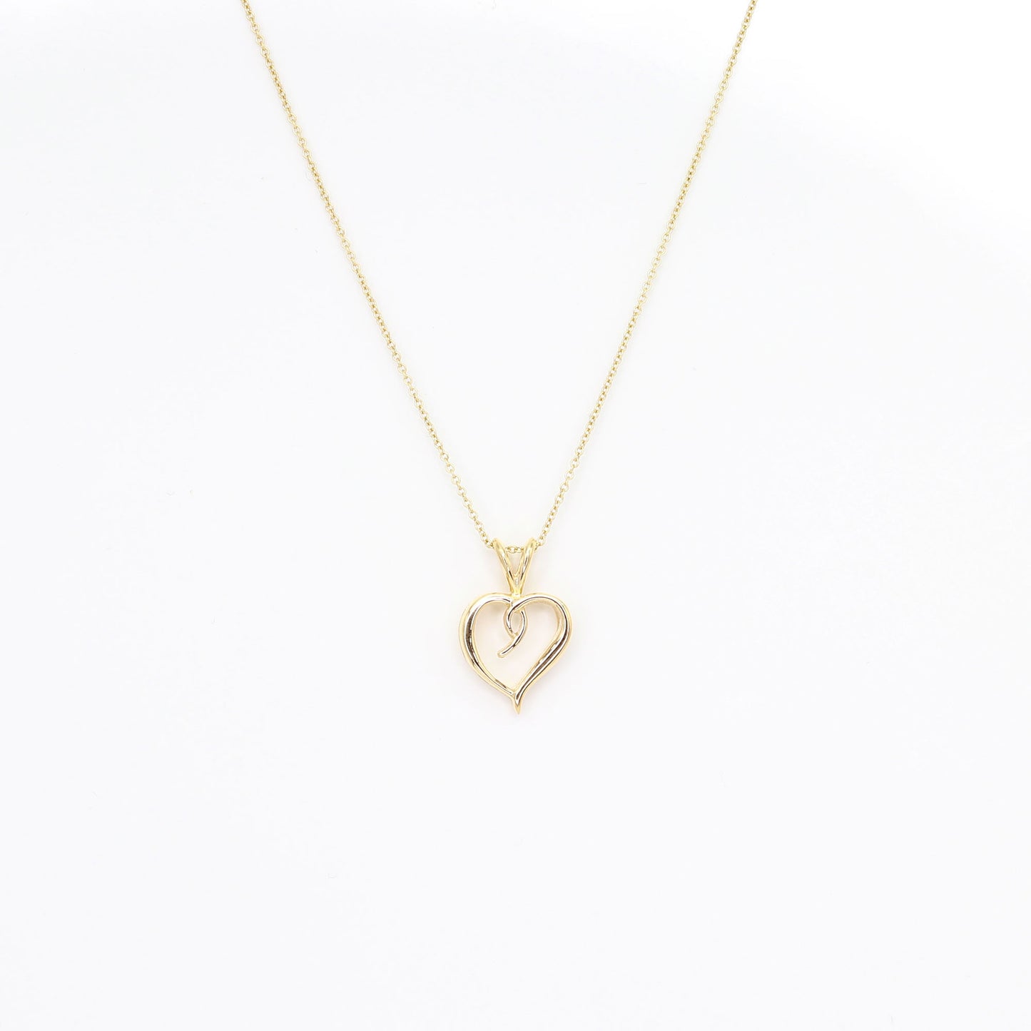14K HEART NECKLACE