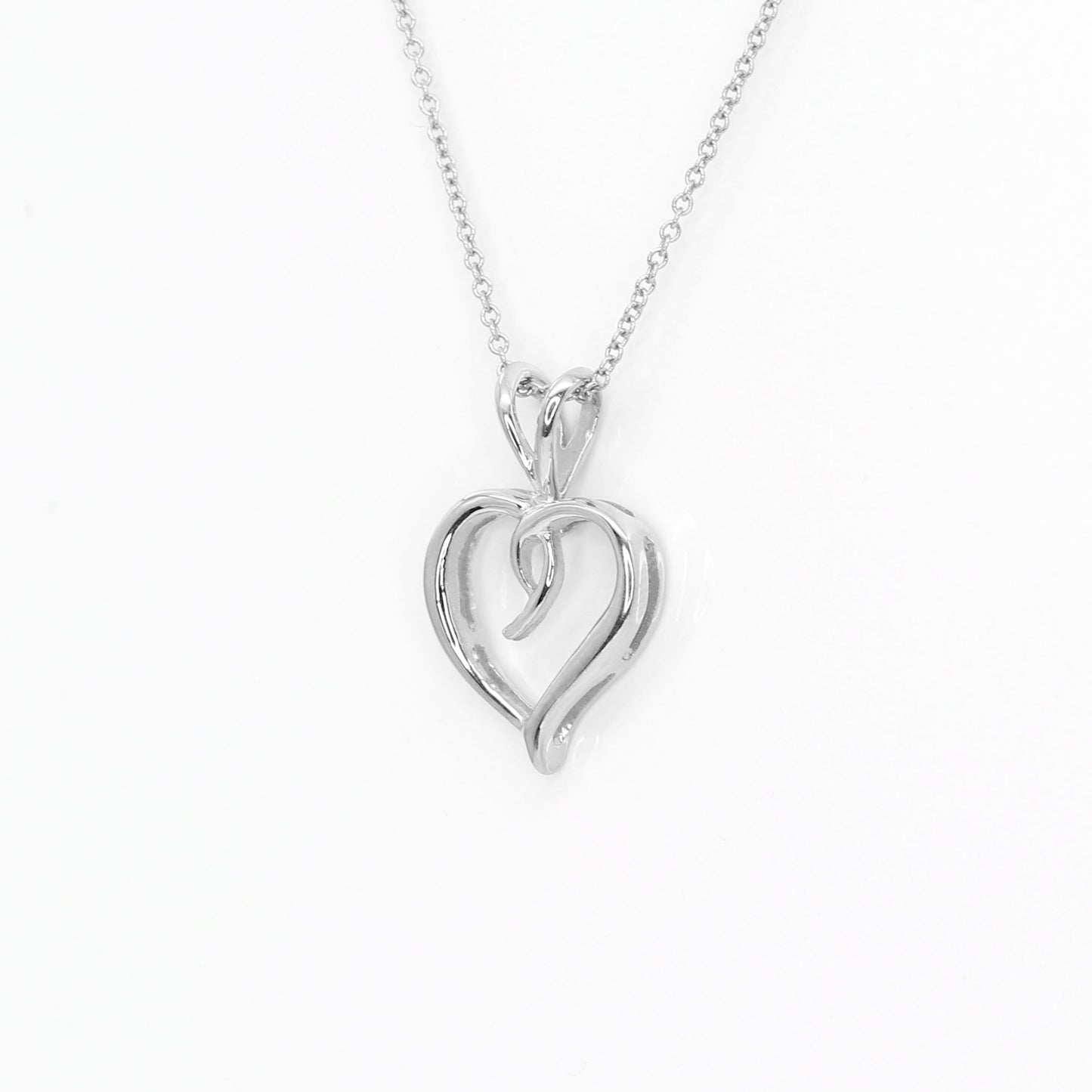 14K HEART NECKLACE