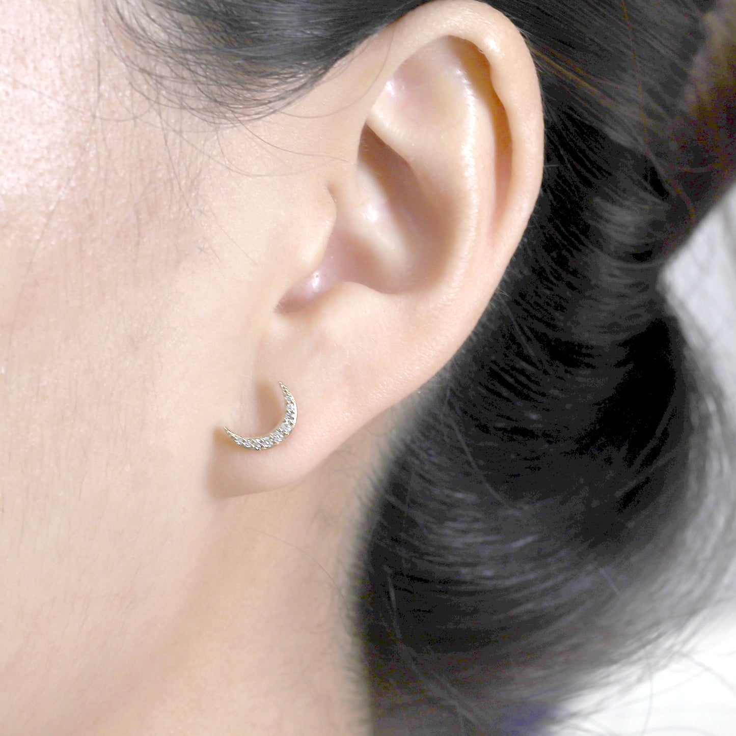 14K DIAMOND MOON EARRING