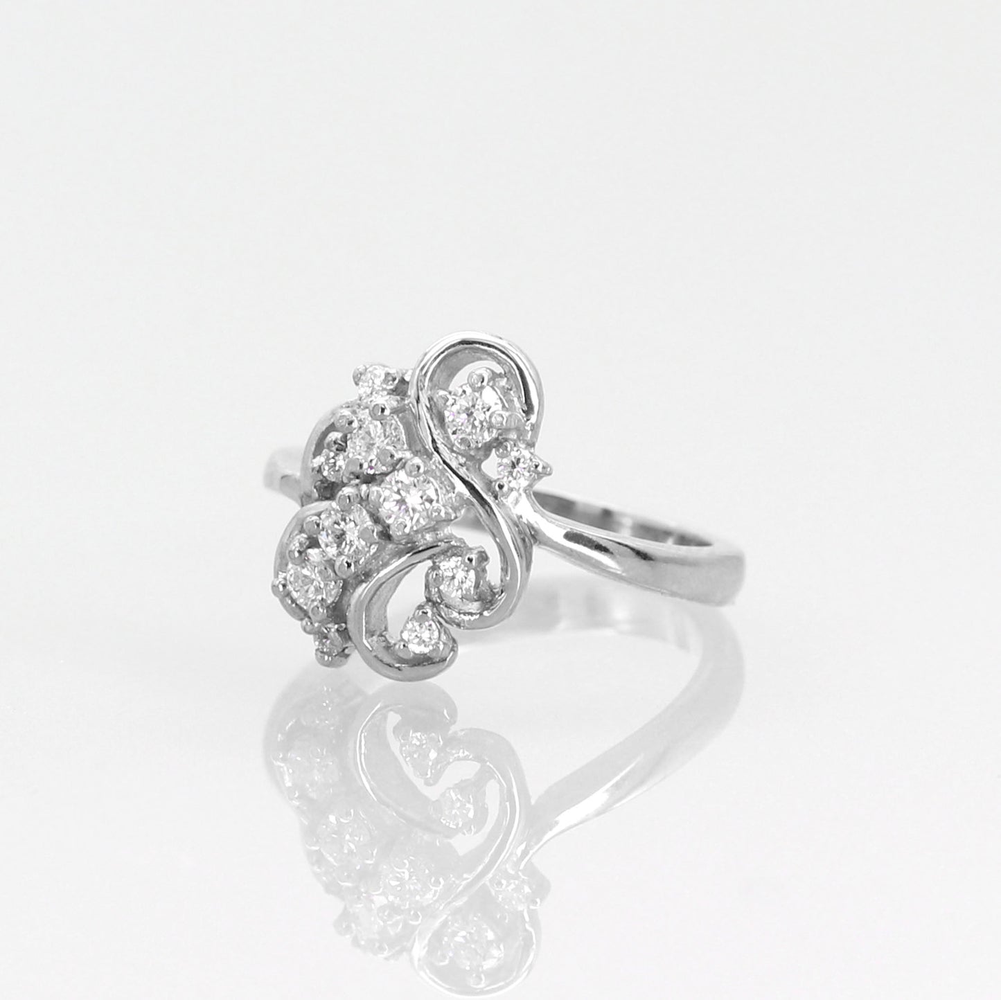 14K 0.39CT DIAMOND CLUSTER FREEFORM RING