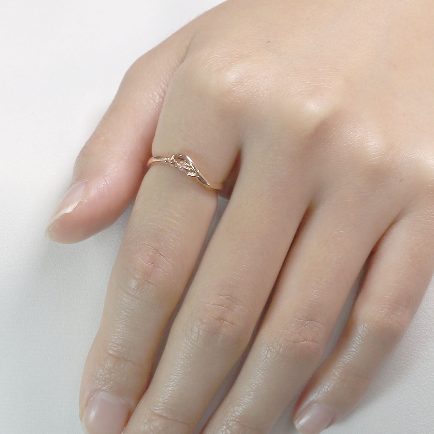 14K LEAF BAND