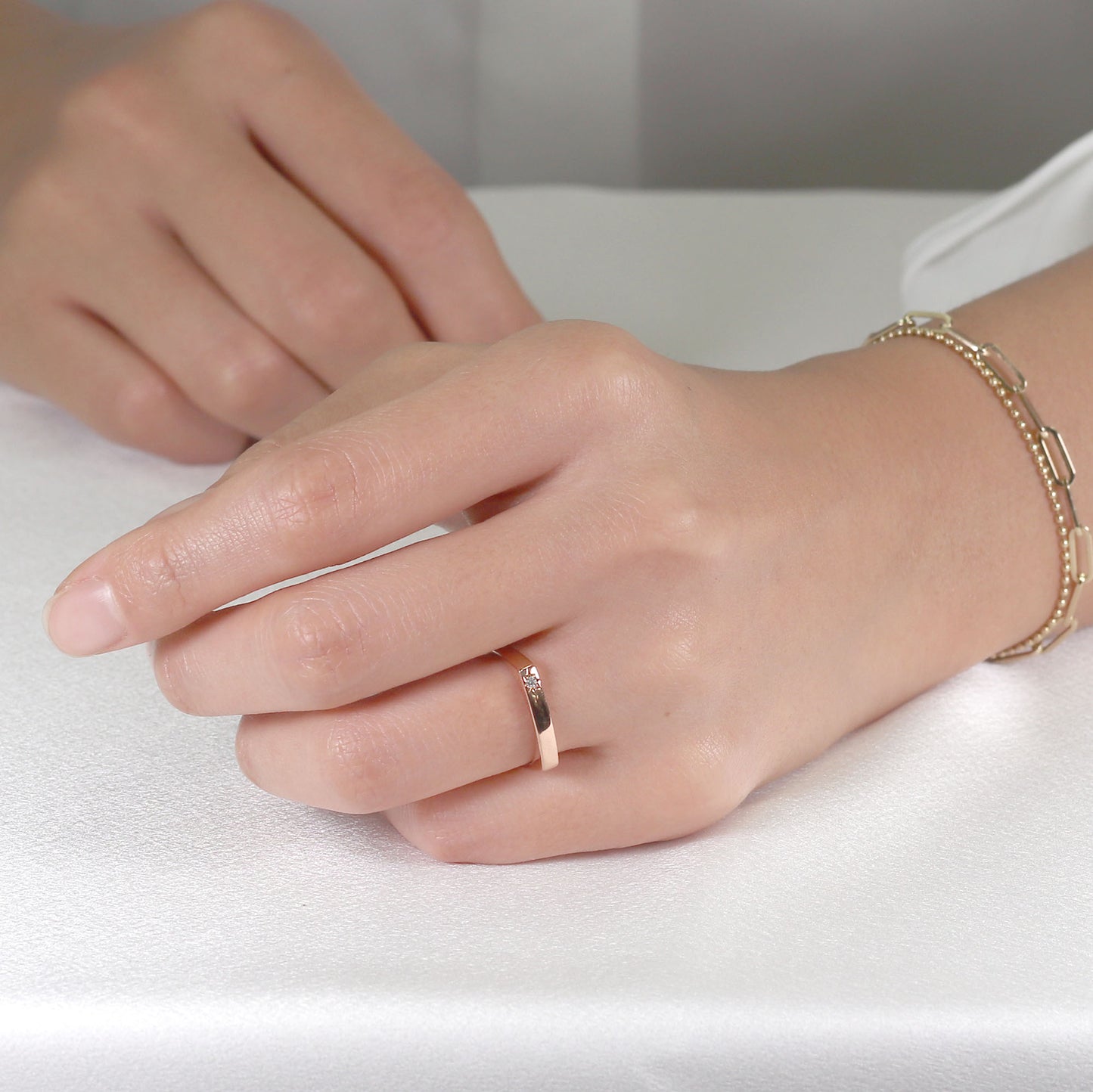 14K FLAME DIAMOND SQUARE BAND