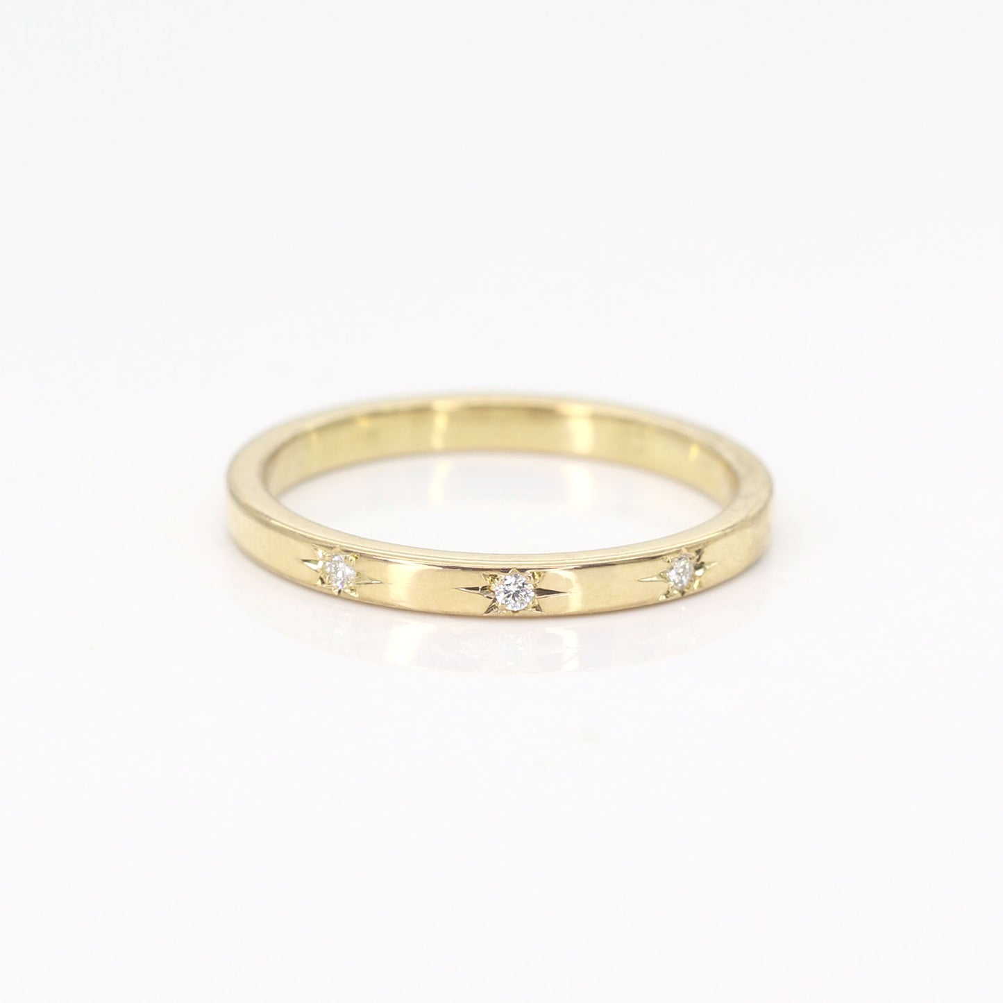 14K 3 FLAME DIAMOND 2MM BAND