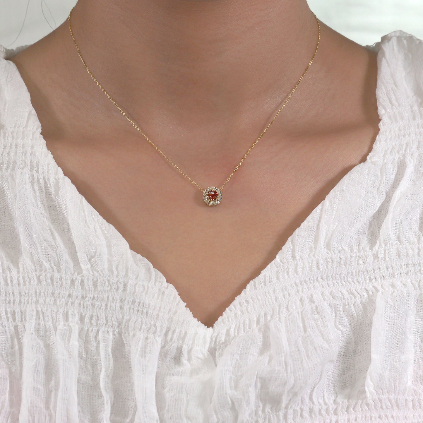 14k SUNSTONE DIAMOND HALO VINTAGE NECKLACE