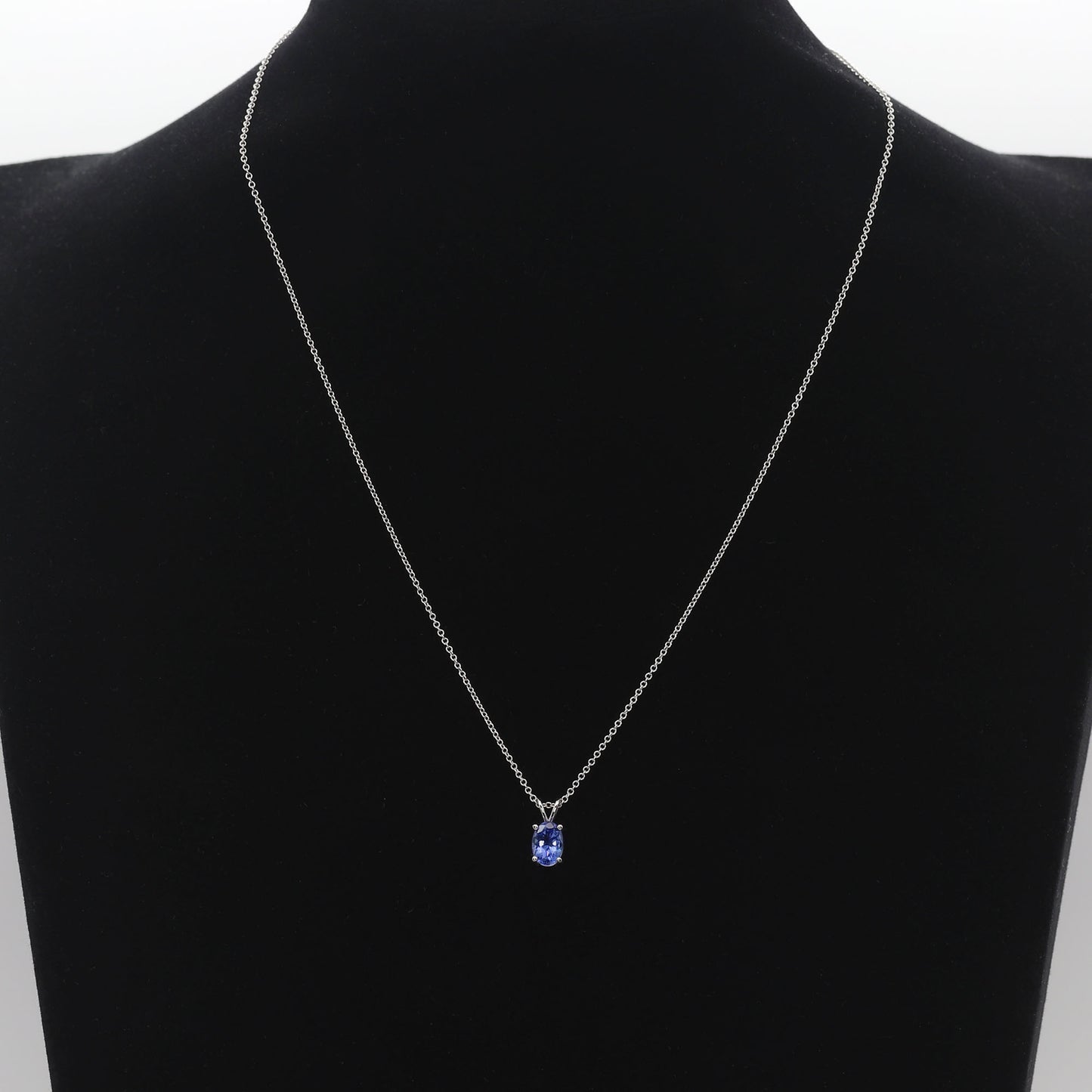 14K OVAL TANZANITE SOLITAIRE NECKLACE