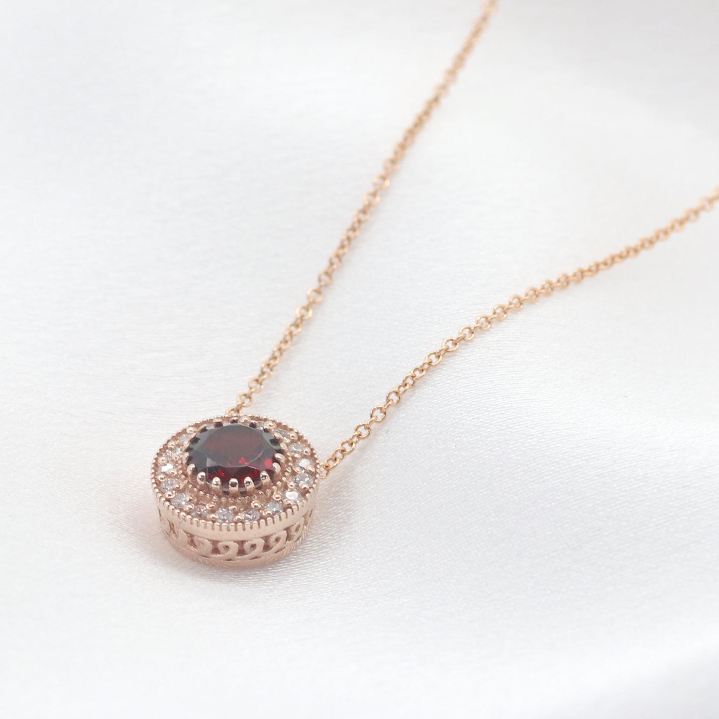 14K GARNET DIAMOND HALO VINTAGE NECKLACE