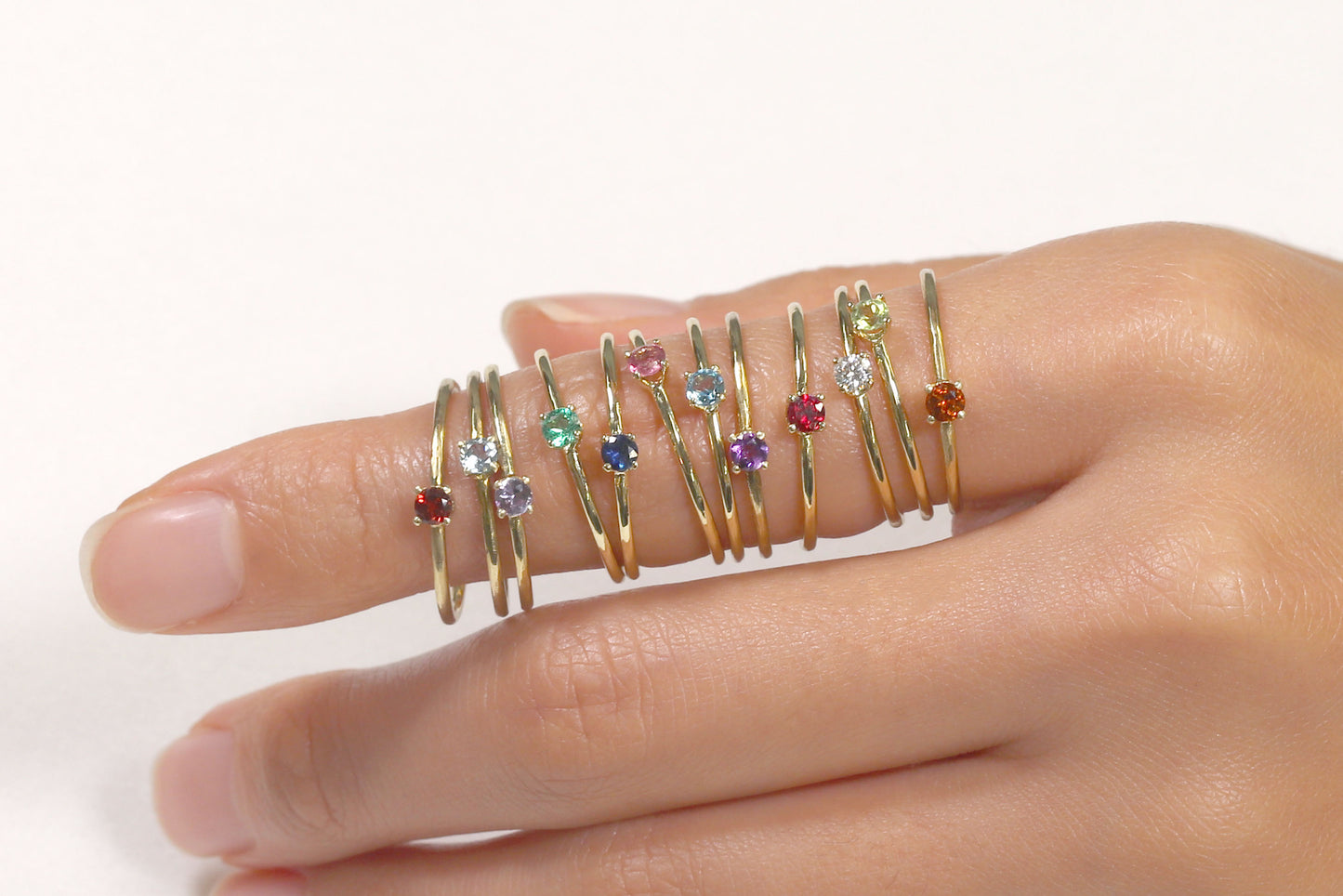 14K GOLD BIRTHSTONE HAMMERED RING