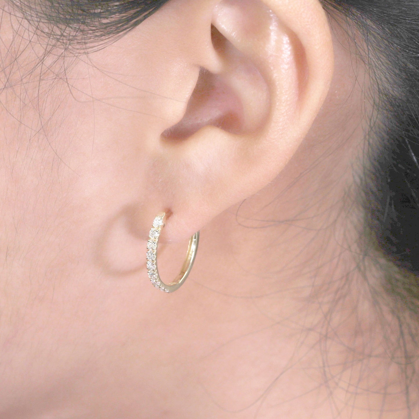 14K DIAMOND U SHAPE HOOP EARRING (0.23CT AS SINGLE)