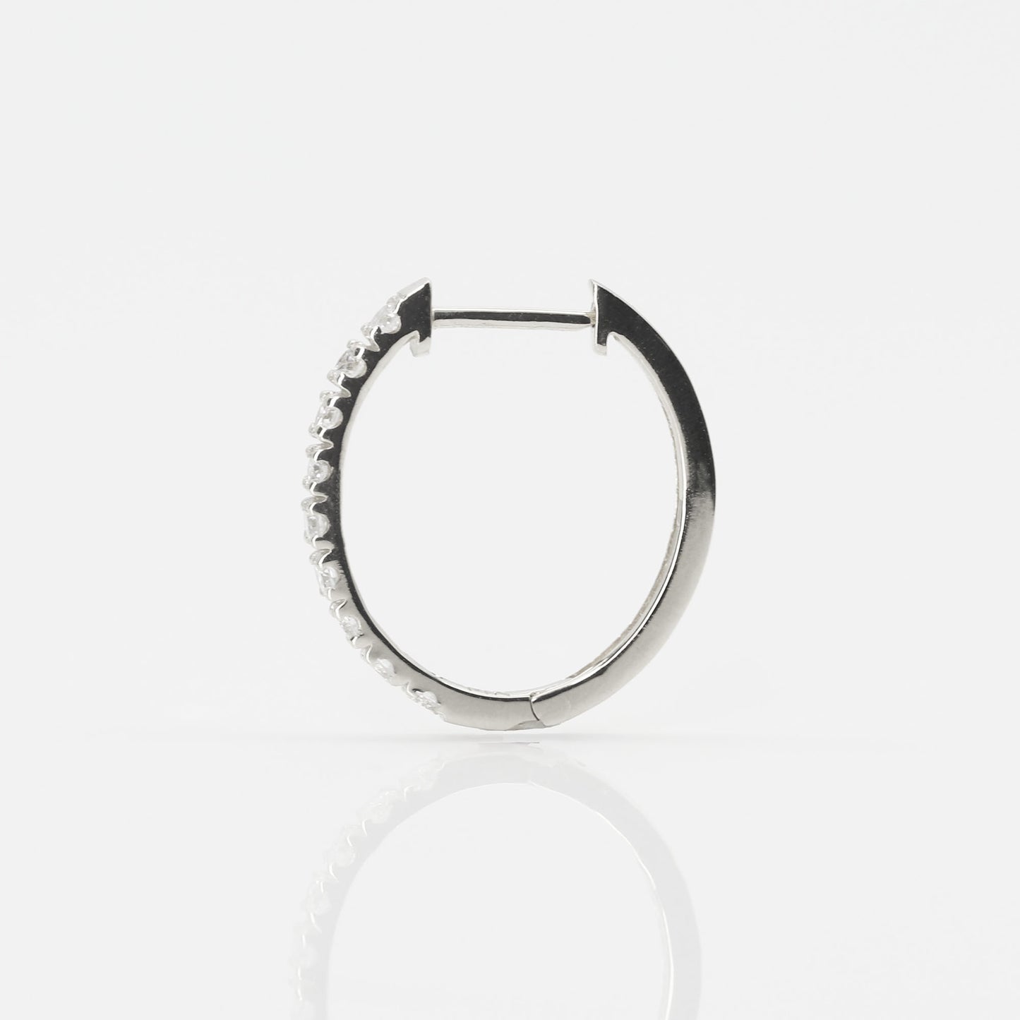 14K DIAMOND U SHAPE HOOP EARRING (0.23CT AS SINGLE)