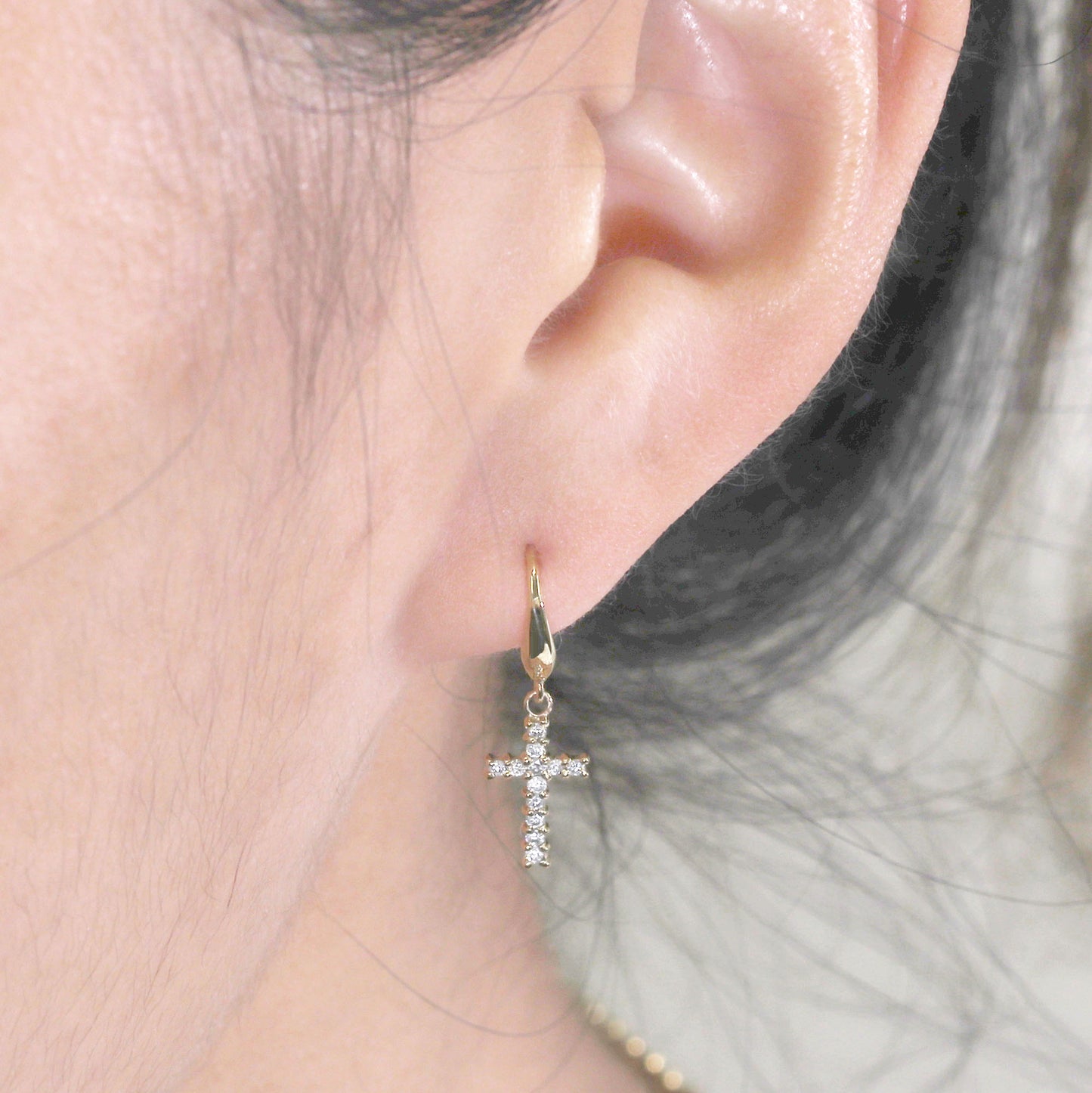 14K DIAMOND CROSS PLAIN HOOK EARRING