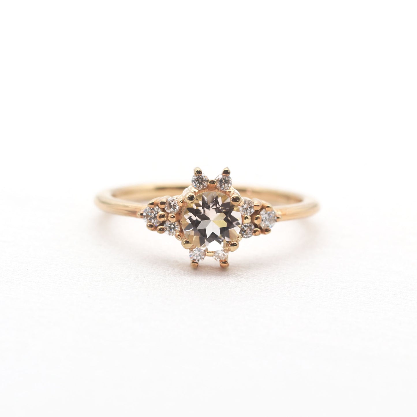 14K MORGANITE DIAMOND CLUSTER RING