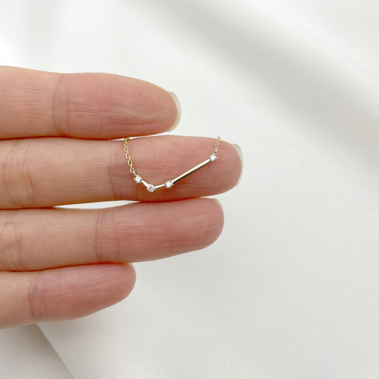 14K DIAMOND ARIES ZODIAC SIGN SMALL VERSION NECKLACE