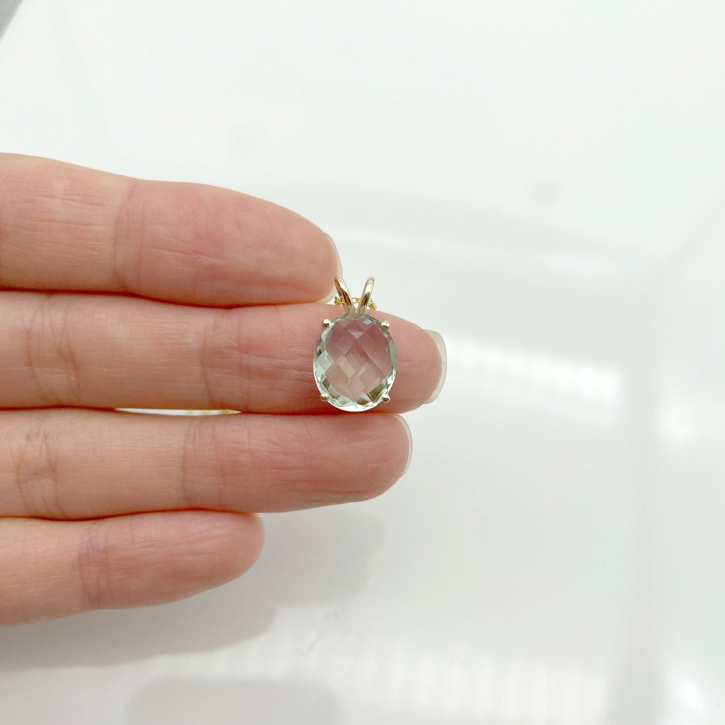 14K GREEN AMETHYST SOLITAIRE NECKLACE