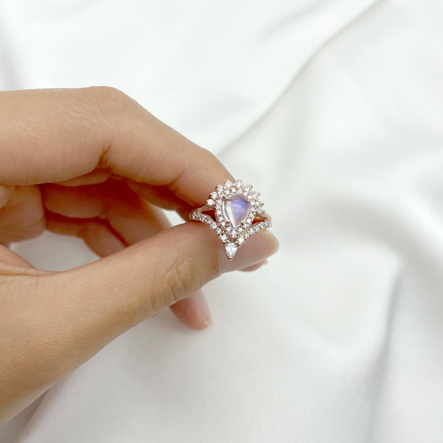 14K MOONSTONE DIAMOND HALO CHEVRON RING