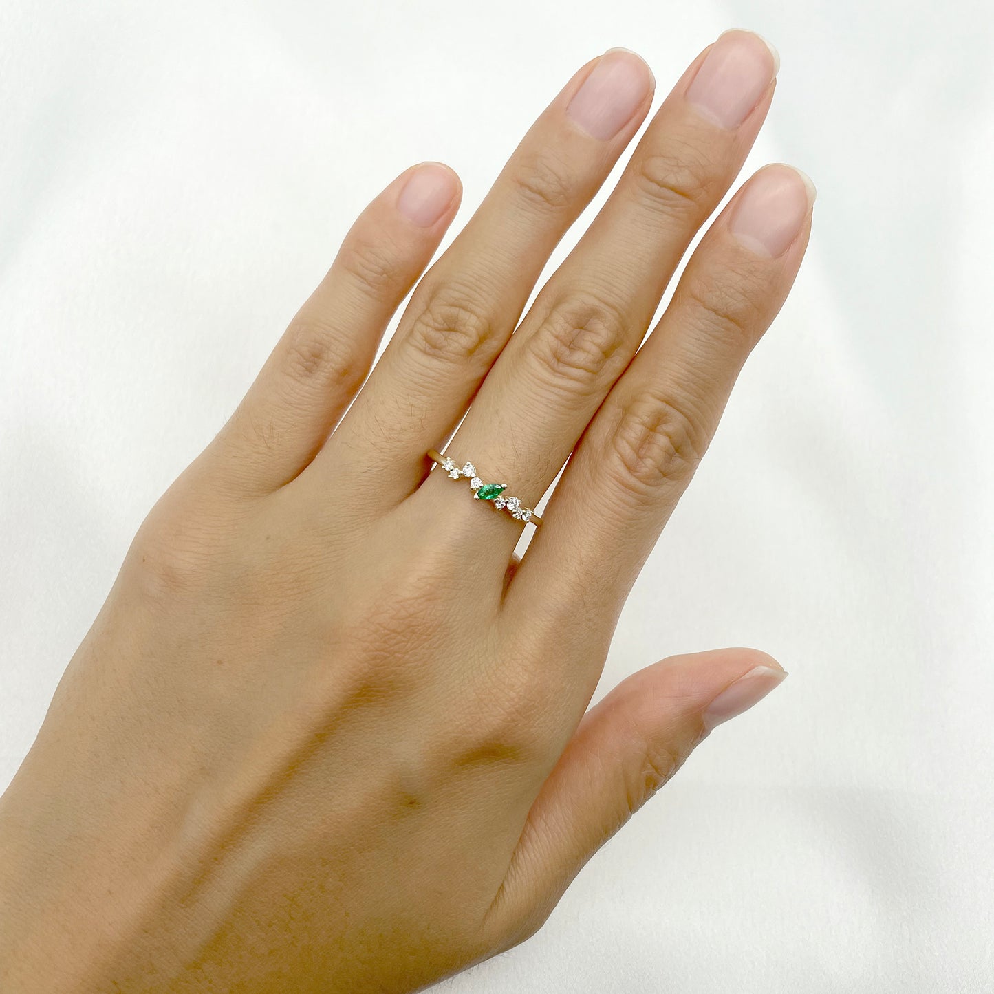 14K 1 MARQUISE EMERALD DIAMOND CLUSTER BAND