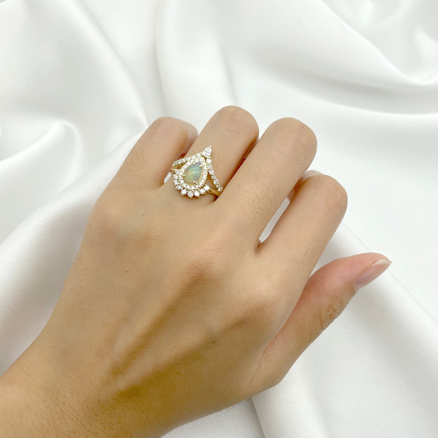 14K PEAR OPAL DIAMOND HALO CROWN CHEVRON RING