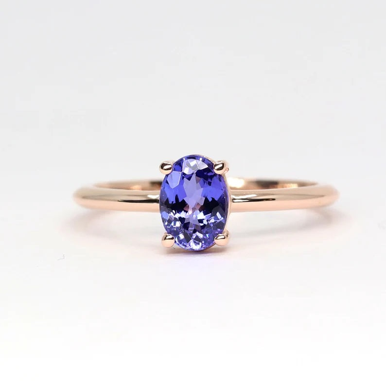 14K OVAL TANZANITE SOLITAIRE RING