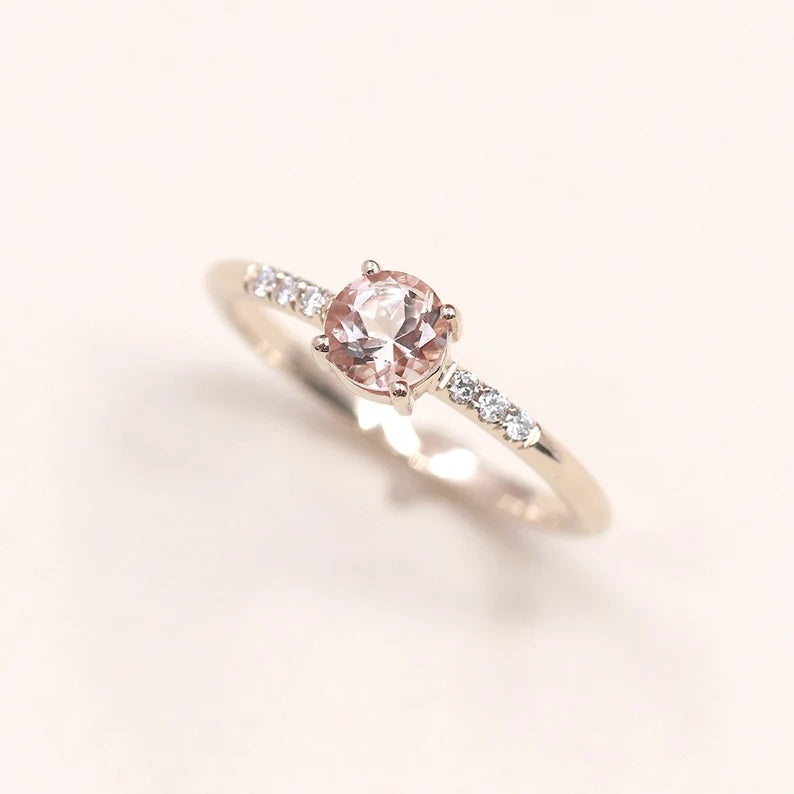 14K ROUND MORGANITE DIAMOND RING