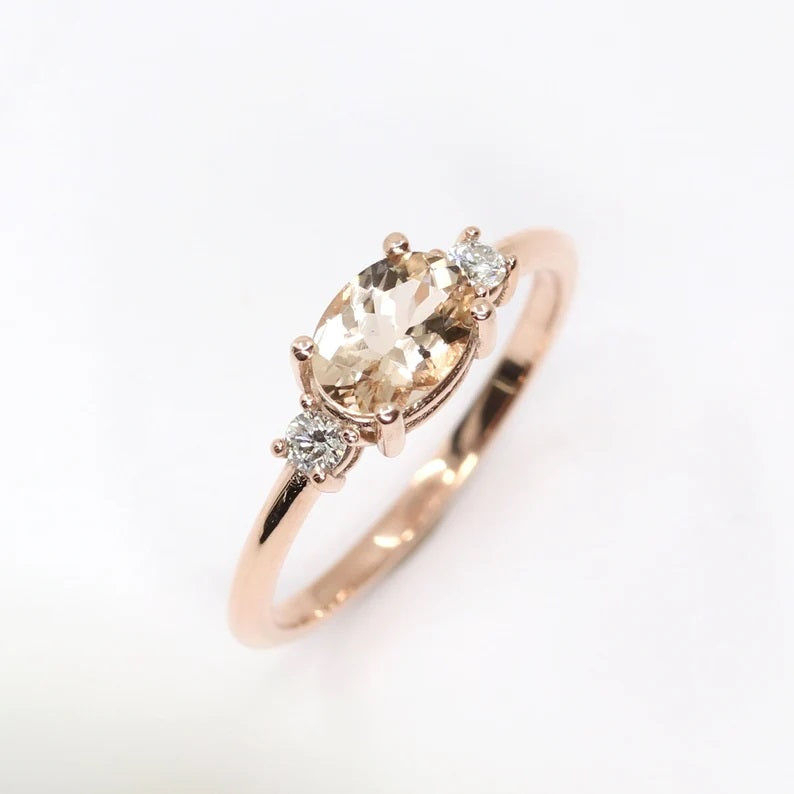 14K OVAL MORGANITE 0.10CT DIAMOND RING