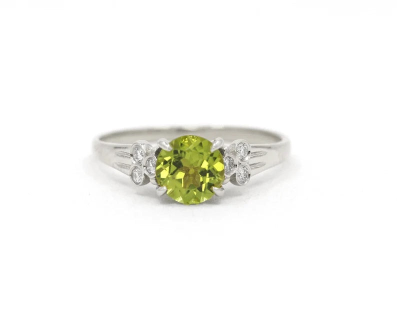 14K ROUND PERIDOT DIAMOND BEZEL CLUSTER RING