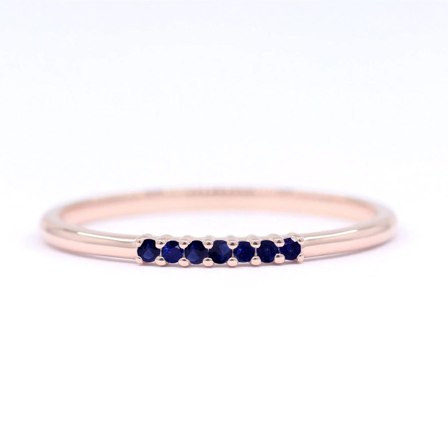 14K 7 SAPPHIRES 1.2MM BAND