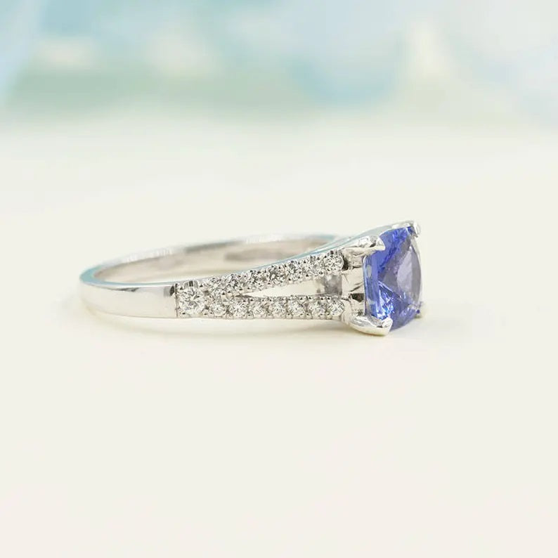 14K CUSHION TANZANITE DIAMOND DOUBLE BAND RING