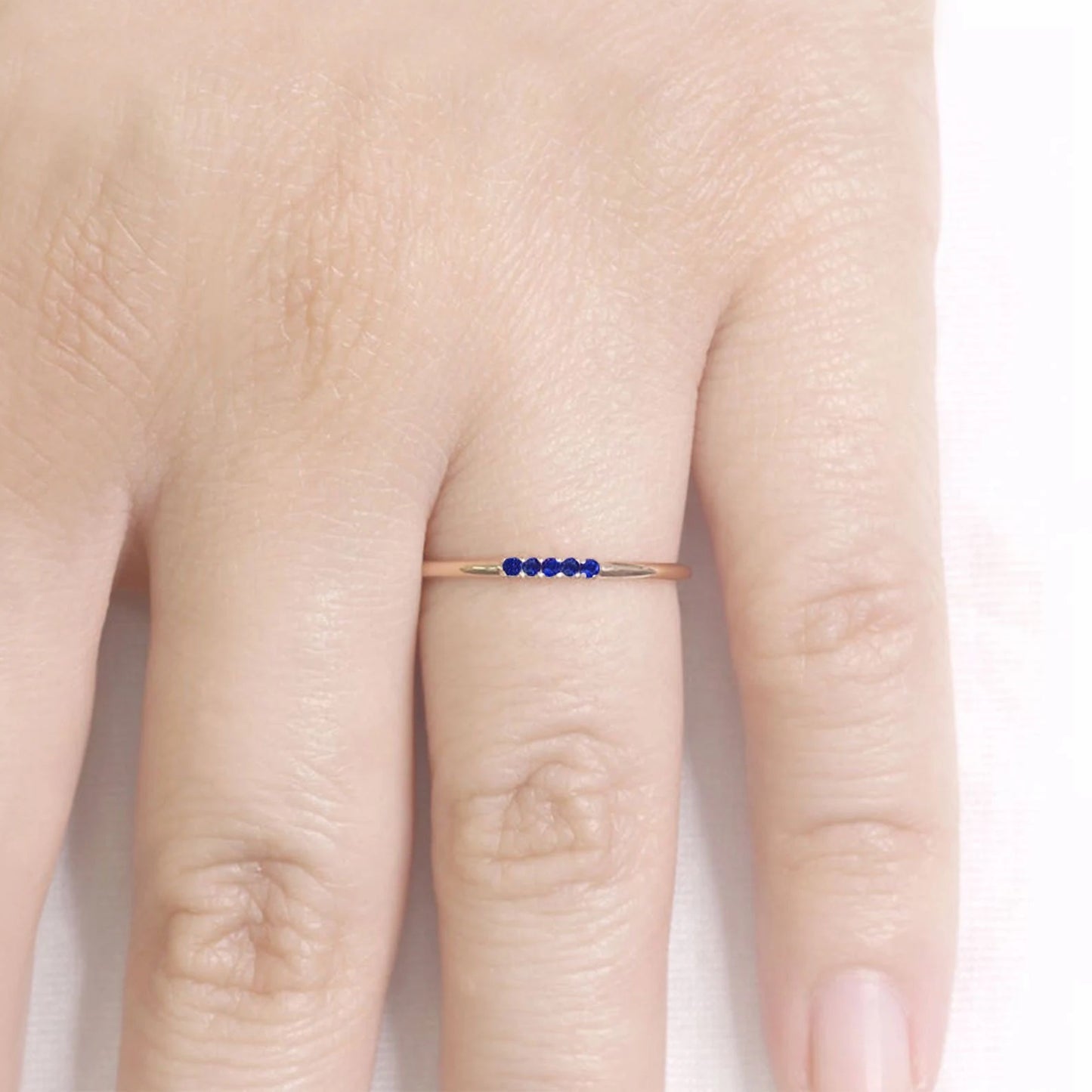 14K 5 SAPPHIRE 1.2MM BAND