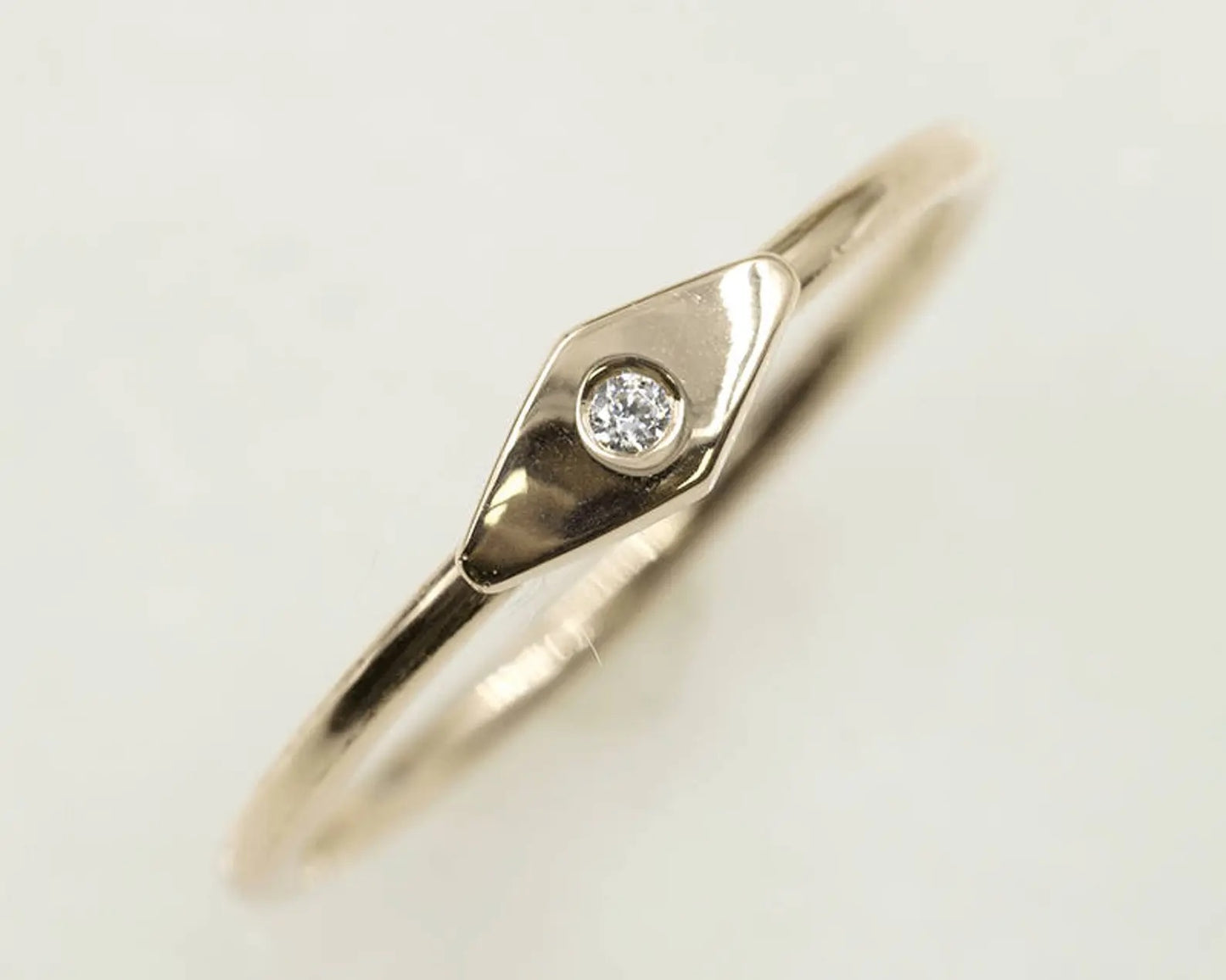 14K DIAMOND RHOMBUS RING