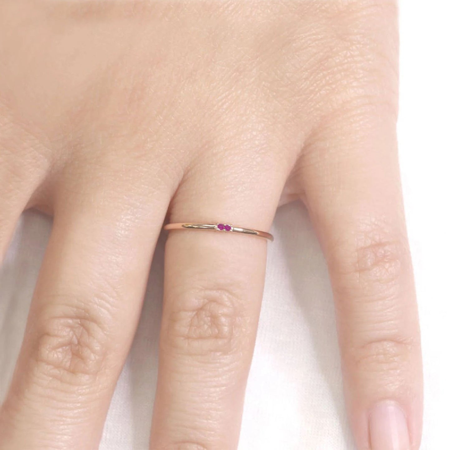 14K 2 RUBY 1.2MM BAND