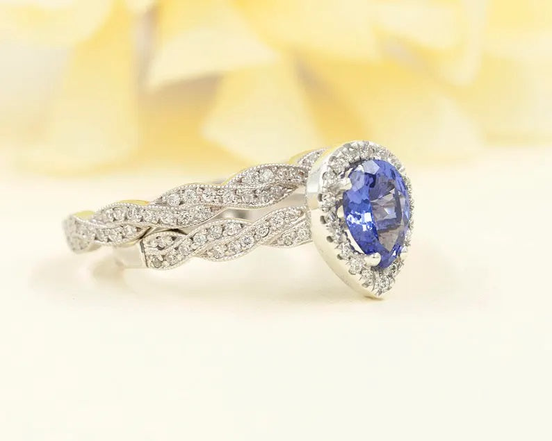14K PEAR TANZANITE DIAMOND HALO RING DIAMOND TWIST BNAD 2 RING SET