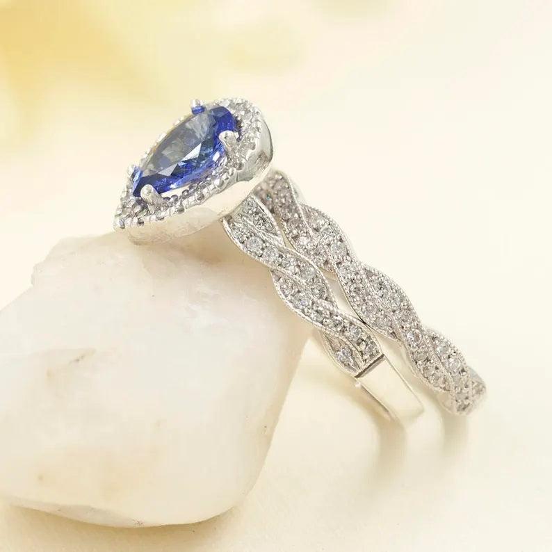 14K PEAR TANZANITE DIAMOND HALO RING DIAMOND TWIST BNAD 2 RING SET