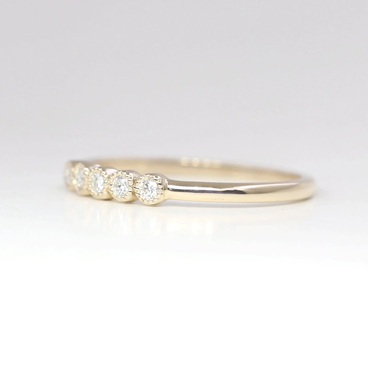 14K 5 DIAMOND BEZEL MILGRAIN BAND