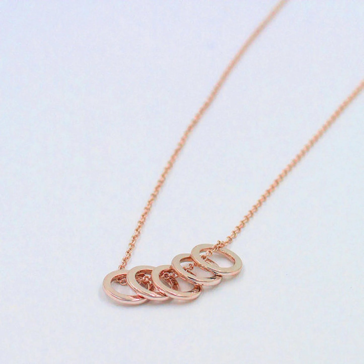 14K 5 CIRCLE NECKLACE
