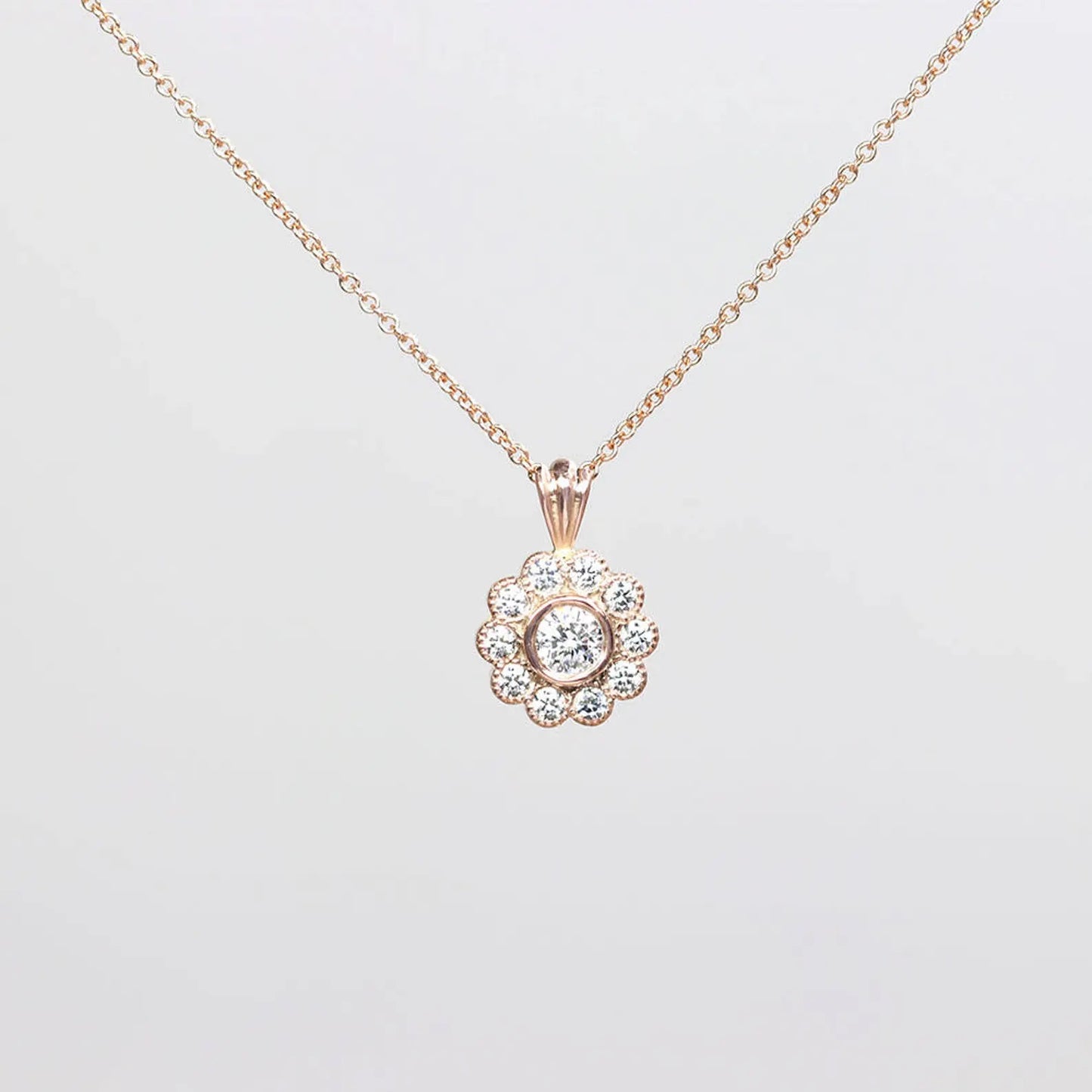 14K 0.35CT DIAMOND FLOWER NECKLACE