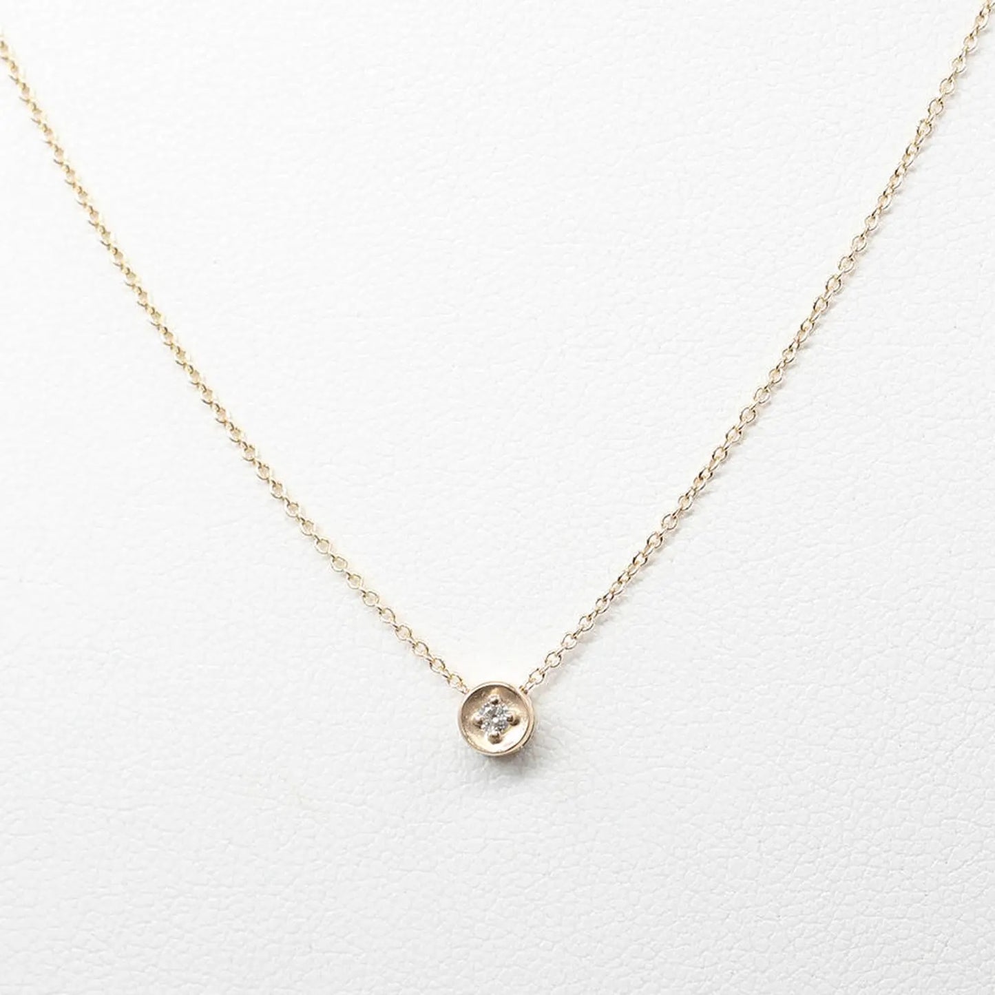 14K 1 DIAMOND TINY CIRCLE NECKLACE