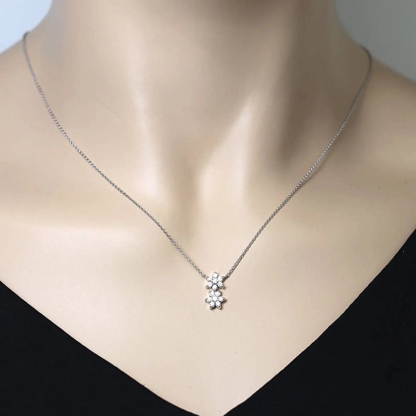 14K DIAMOND DOUBLE FLOWER NECKLACE
