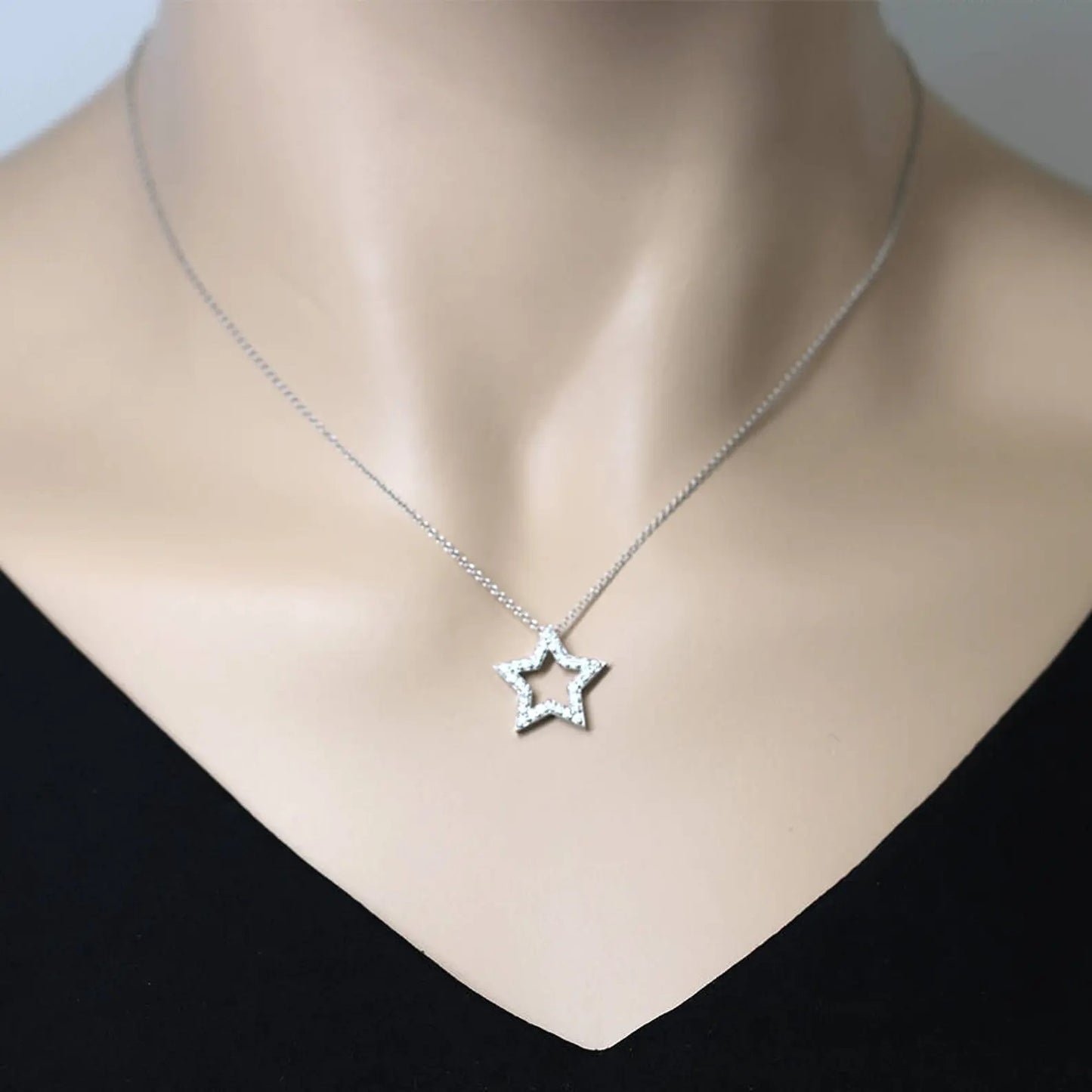 14K 0.25CT DIAMOND STAR NECKLACE