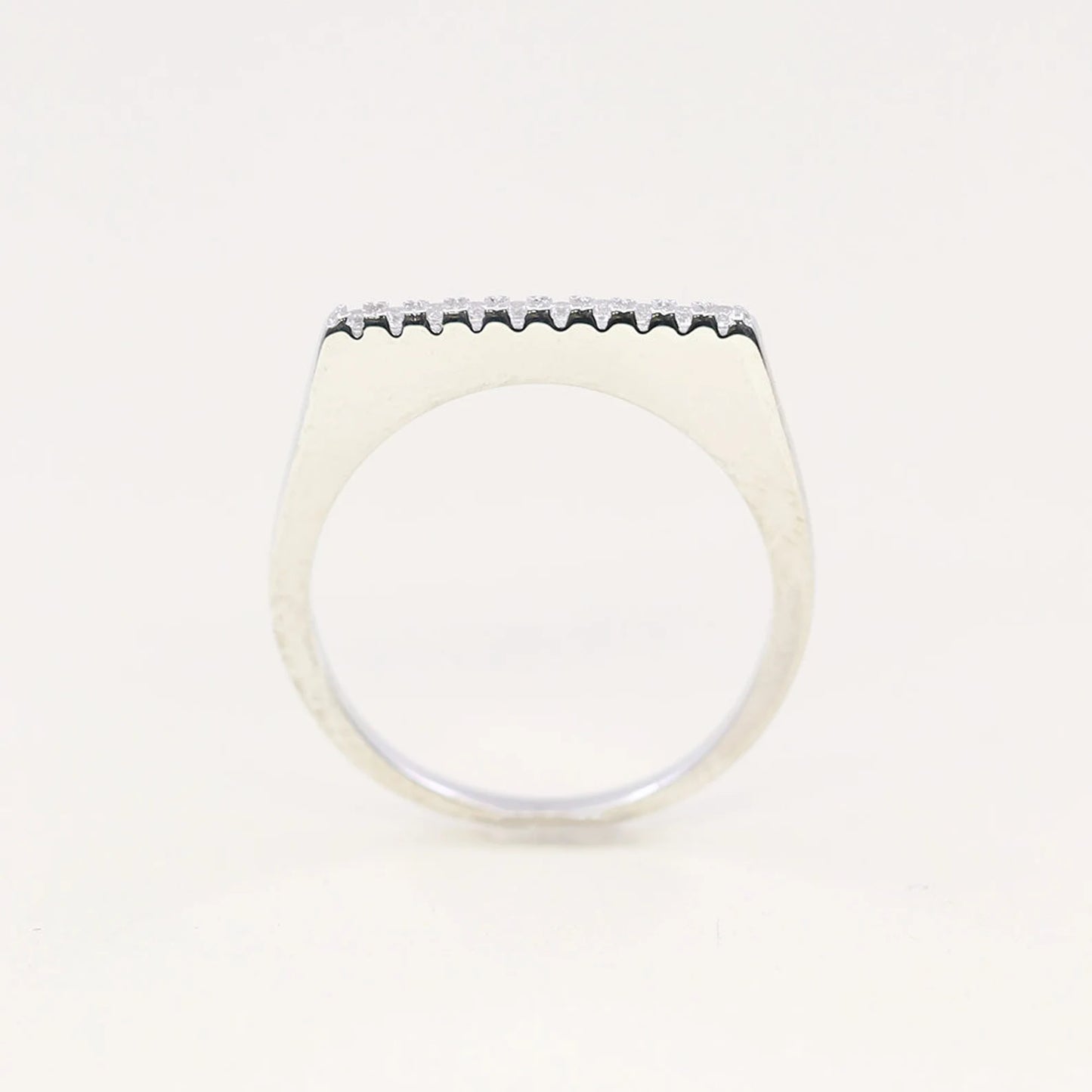 14K DIAMOND FLAT TOP BAR BAND