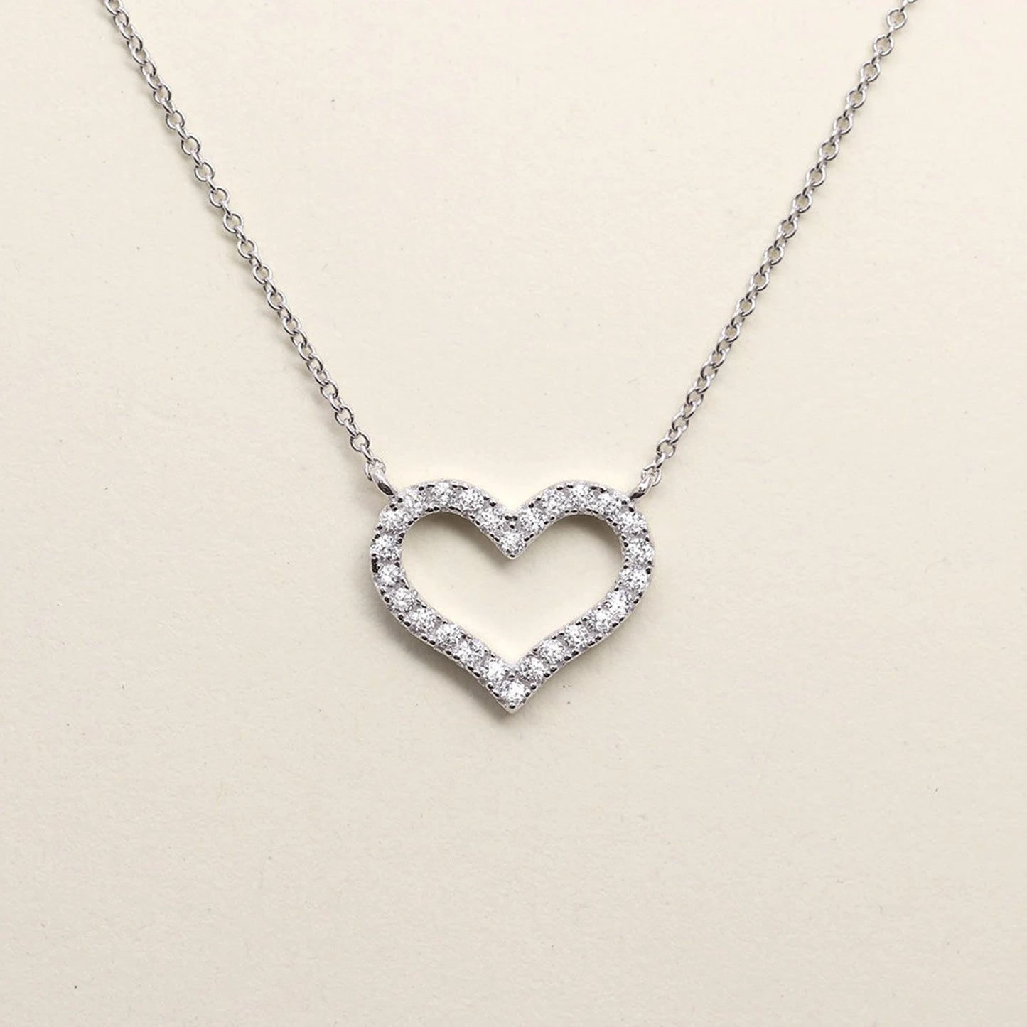 14K DIAMOND HEART NECKLACE